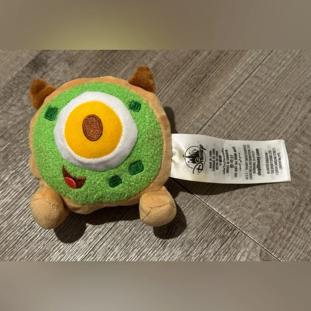 4 Disney Parks Munchlings - Monte Crisco, Creme Brûlée, Onion Ring, Avocado NEW - Picture 5 of 15